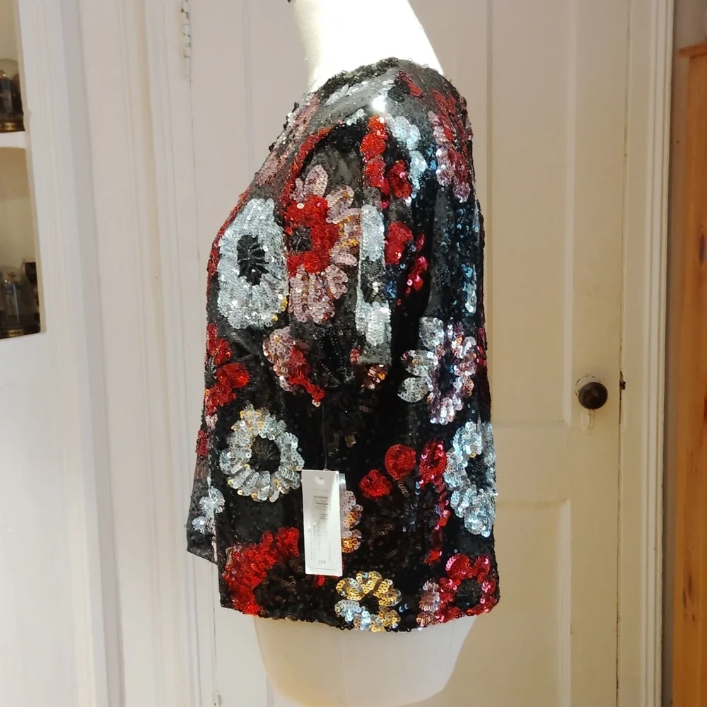 Premier Amour Floral Patterned Sequinned Blouse.